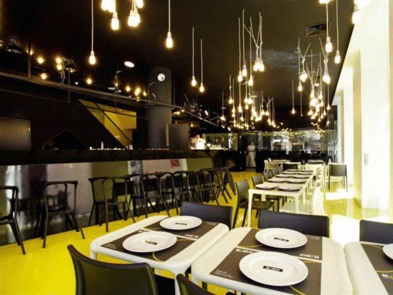 Design Hostel One سبليت المظهر الخارجي الصورة