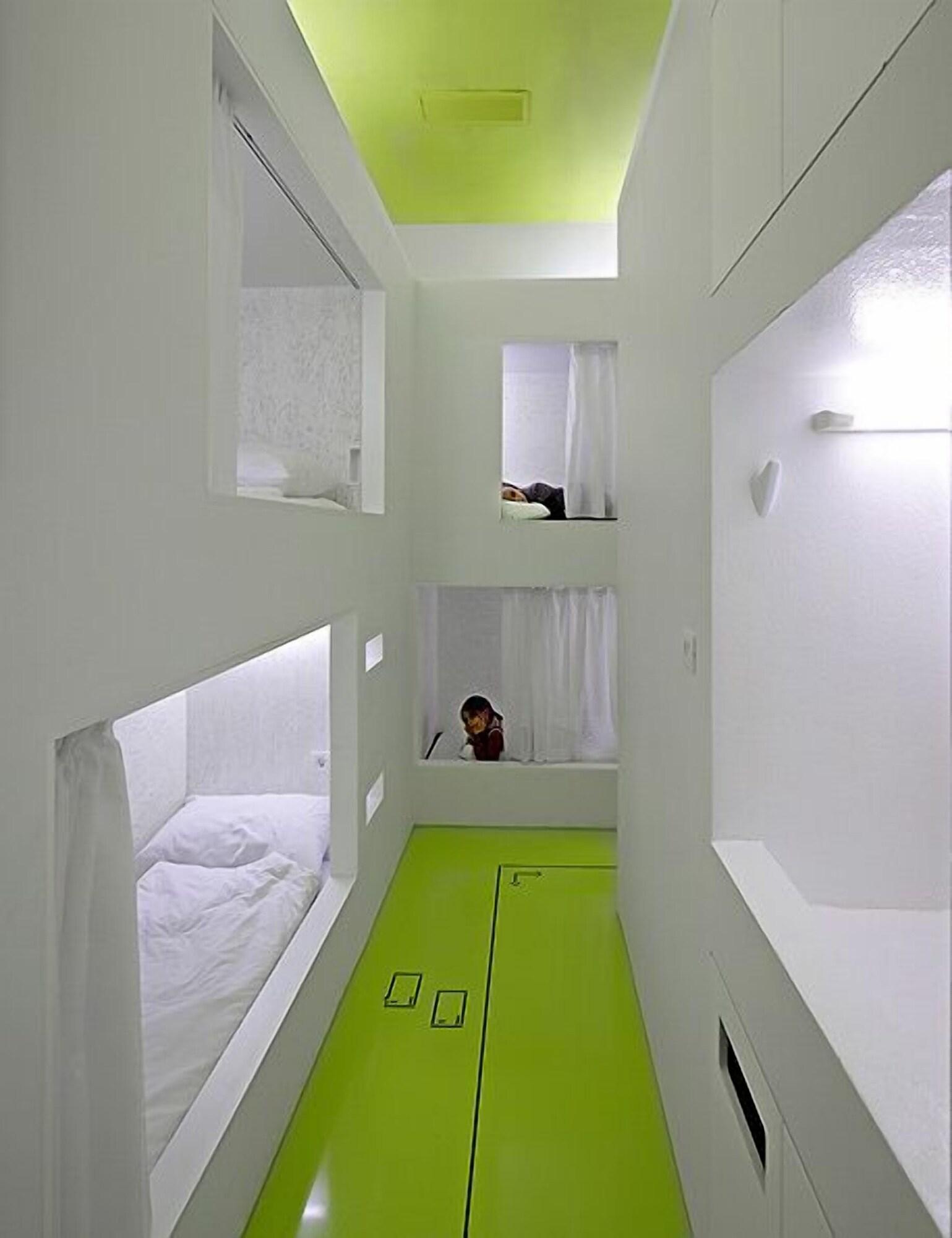 Design Hostel One سبليت المظهر الخارجي الصورة
