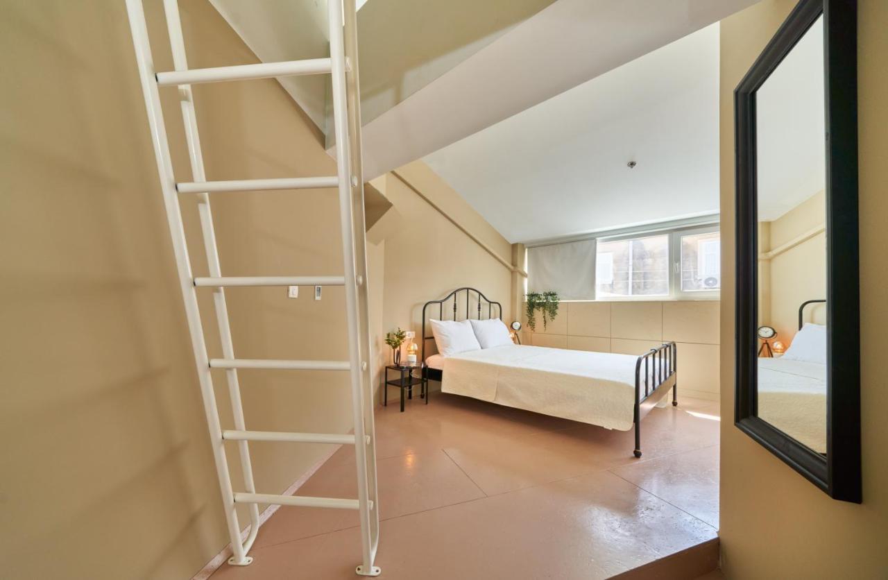 Design Hostel One سبليت المظهر الخارجي الصورة