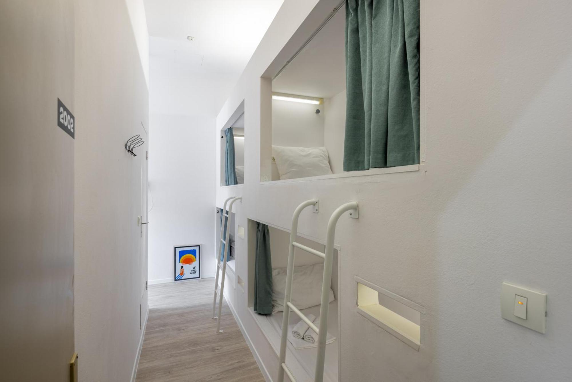 Design Hostel One سبليت المظهر الخارجي الصورة
