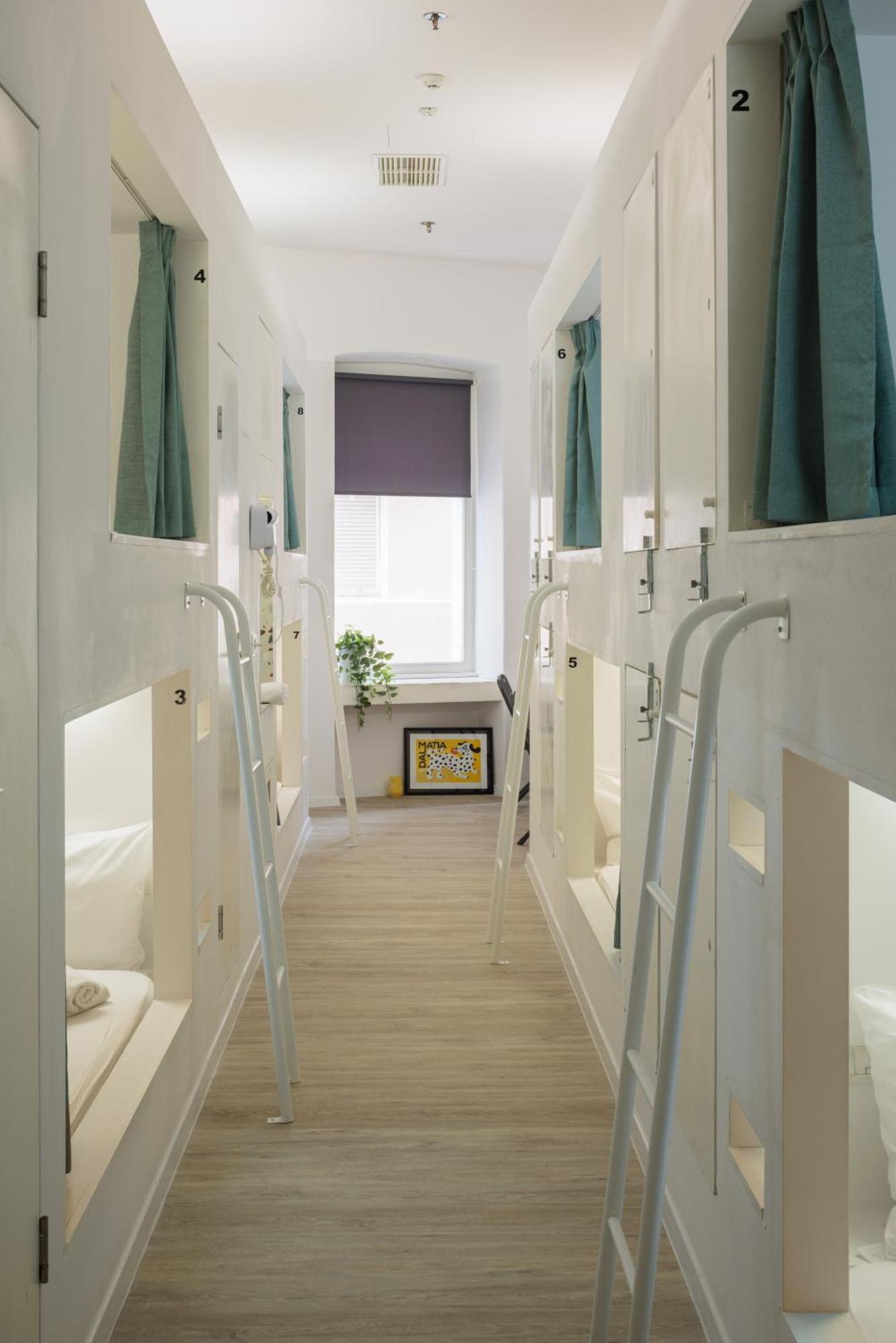 Design Hostel One سبليت المظهر الخارجي الصورة
