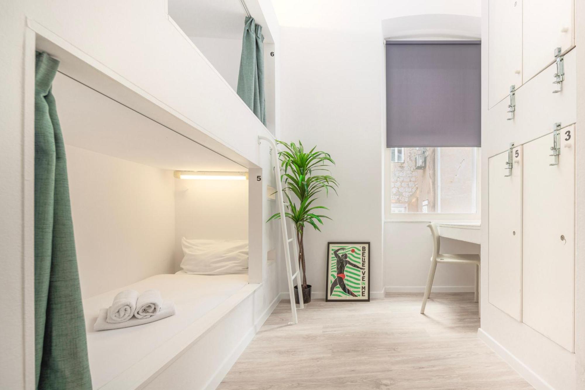 Design Hostel One سبليت المظهر الخارجي الصورة