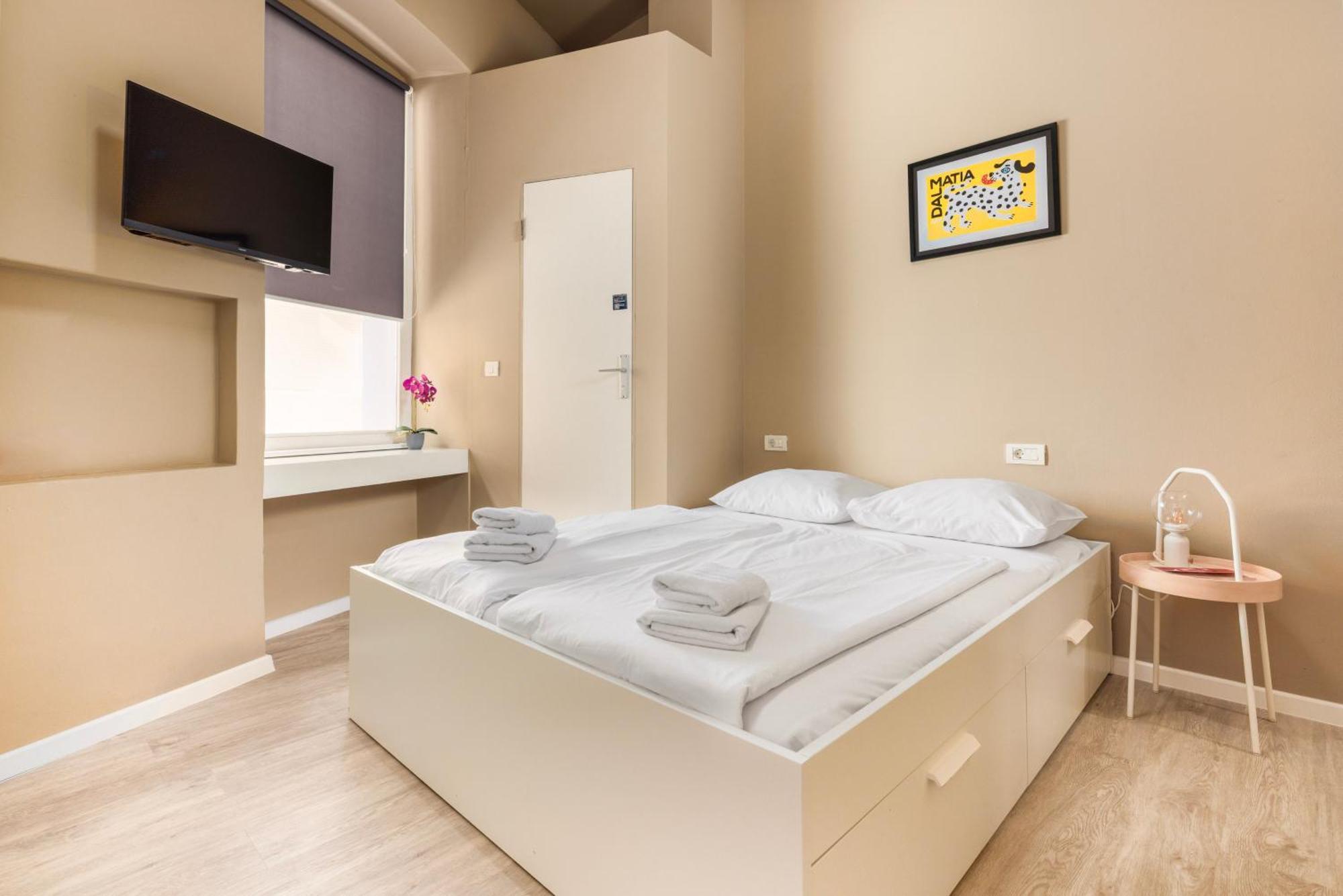 Design Hostel One سبليت المظهر الخارجي الصورة